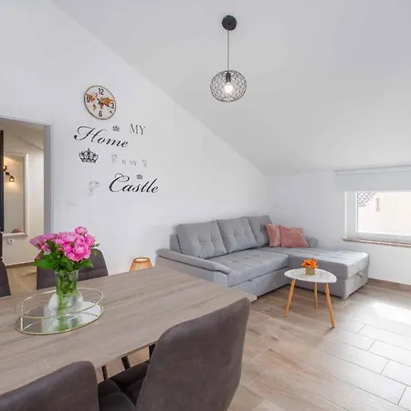 In - Istrien 43009 Appartamento